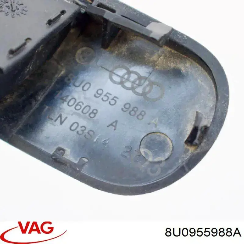 Boquilla del lavaparabrisas derecha 8U0955988A VAG