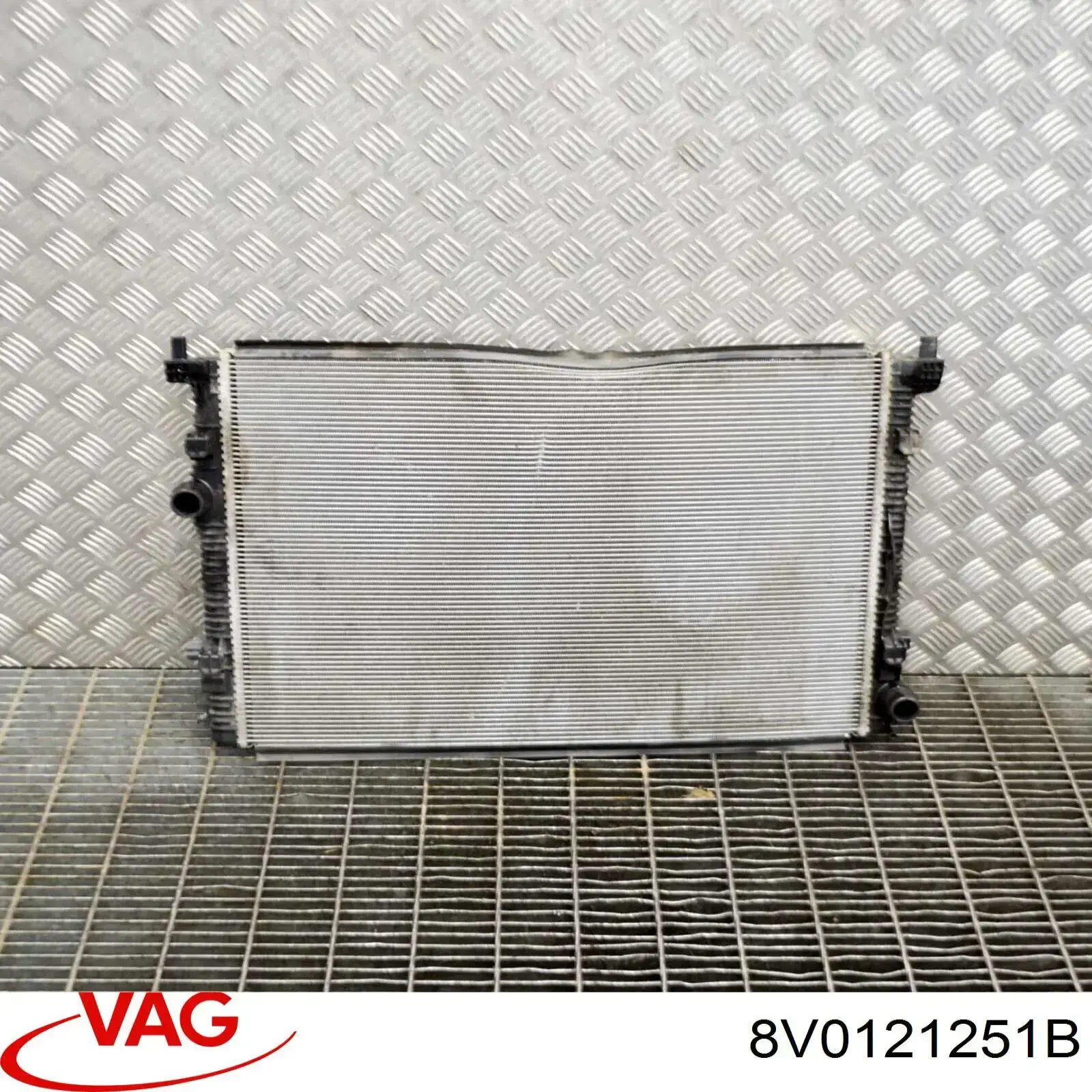 Água radiador VAG 8V0121251B precio, desde 218,98 EUR
