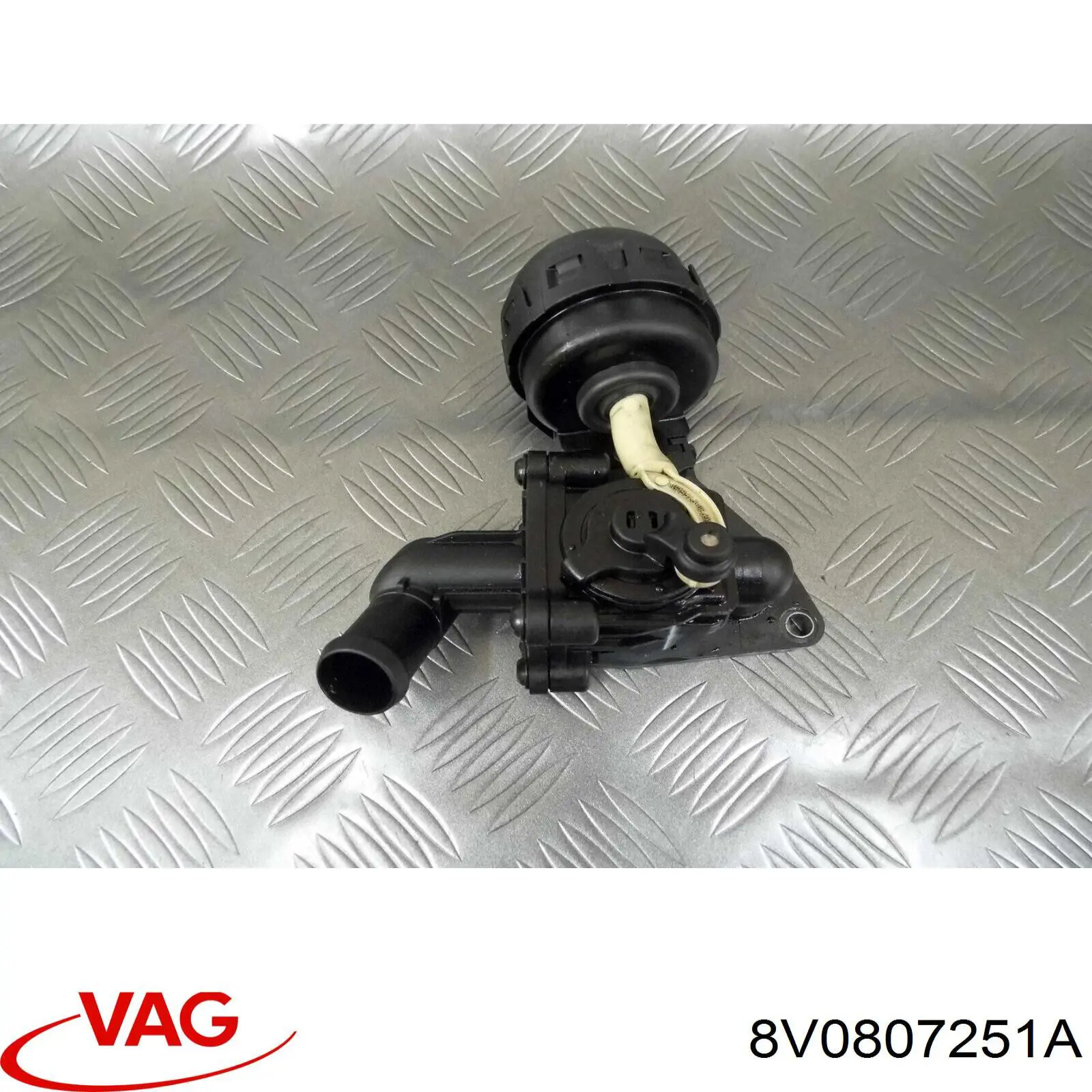  8V0807251A VAG