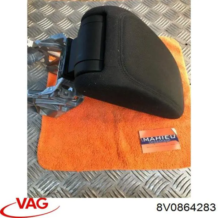 Soporte de reposabrazos VAG 8V0864283 precio, desde 111,80 EUR