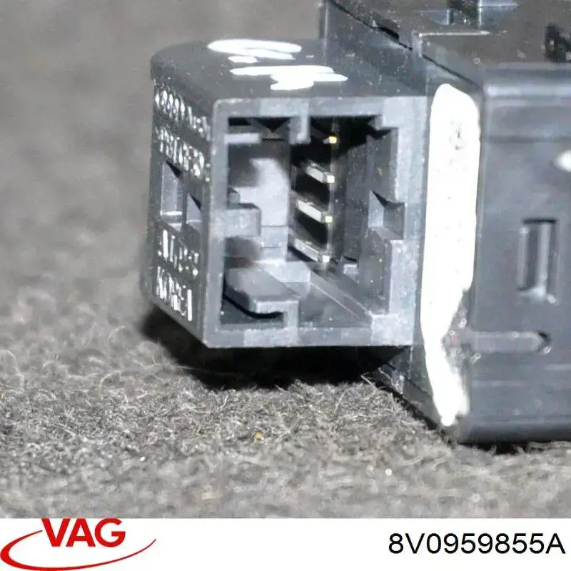 Botón de encendido del motor del elevalunas delantero derecho VAG 8V0959855A precio, desde 31,94 EUR
