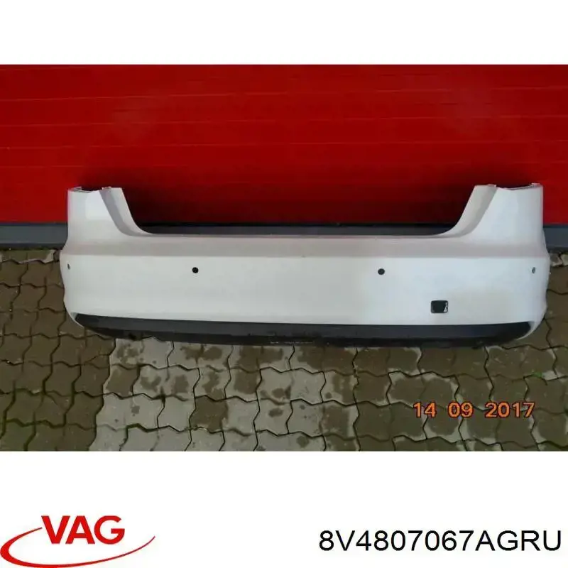 Paragolpes VAG 8V4807067AGRU precio, desde 212,36 EUR