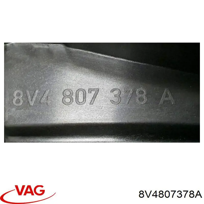 Soporte del parachoques trasero derecho 8V4807378A VAG
