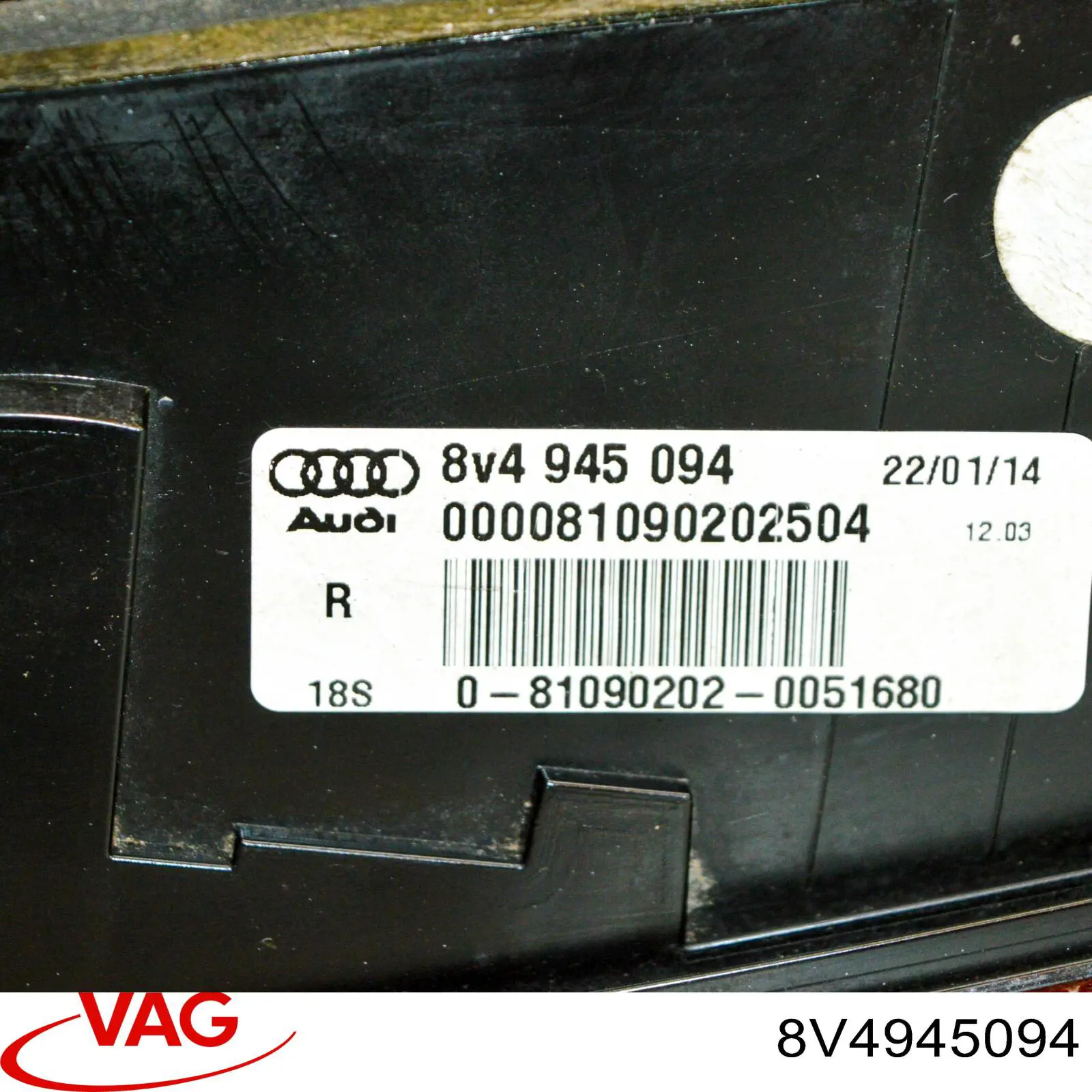 Piloto trasero interior derecho VAG 8V4945094 precio, desde 119,06 EUR