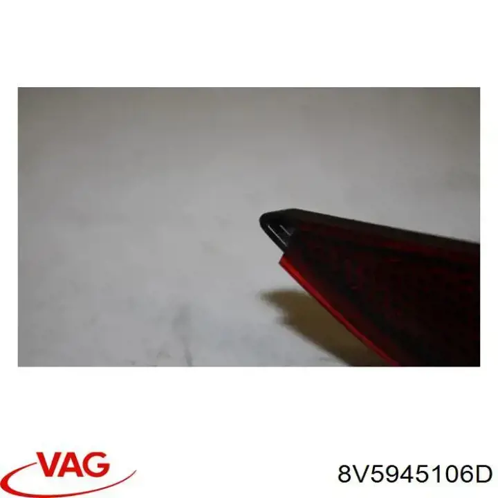 Reflector del parachoques trasero derecho 8V5945106D VAG