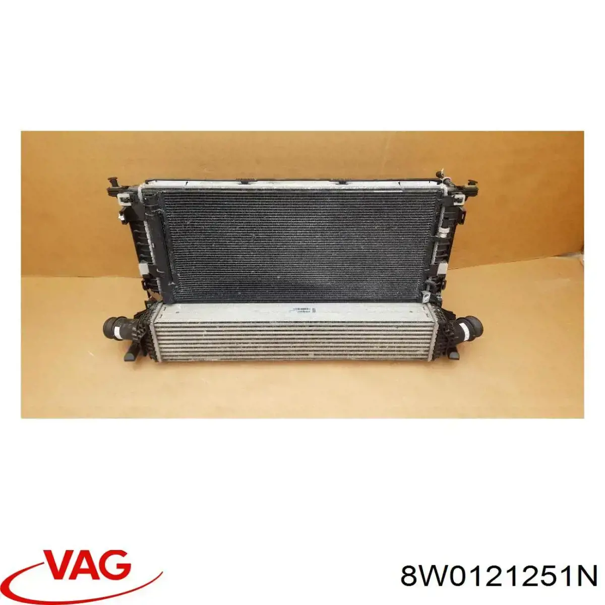 Comprar 8W0121251N VAG Radiador de auto
