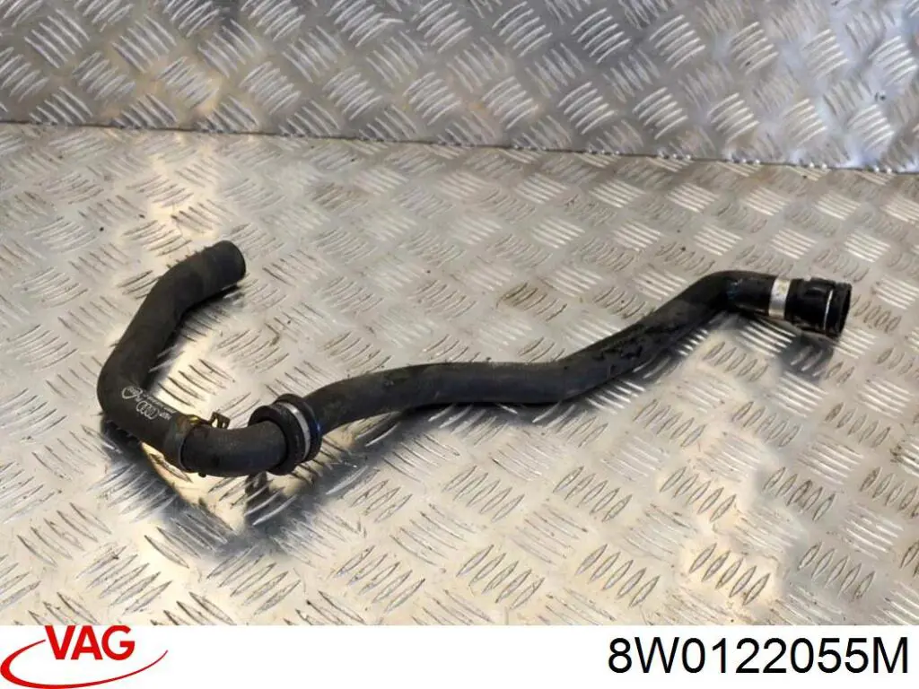 Manguera inferior del radiador VAG 8W0122055M precio, desde 46,19 EUR
