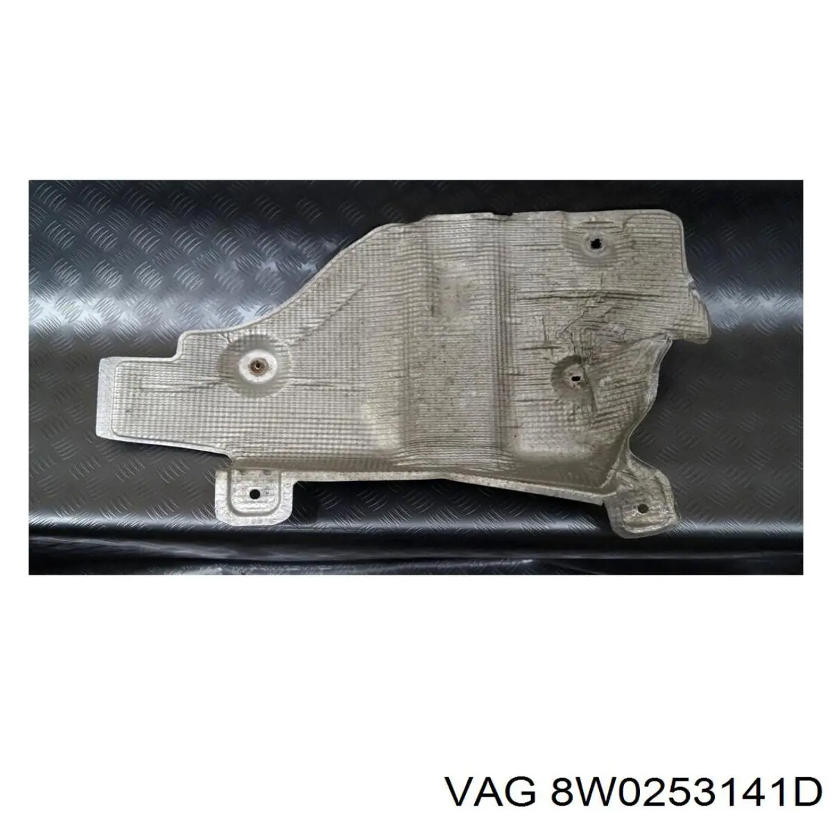Comprar 8W0253141D VAG Abrazadera de sujeción delantera