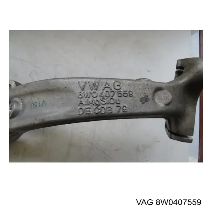Mangueta delantera izquierda VAG 8W0407559