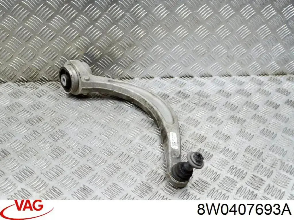 Brazo inferior izquierdo de la suspensión delantera 9674967080 Peugeot/Citroen