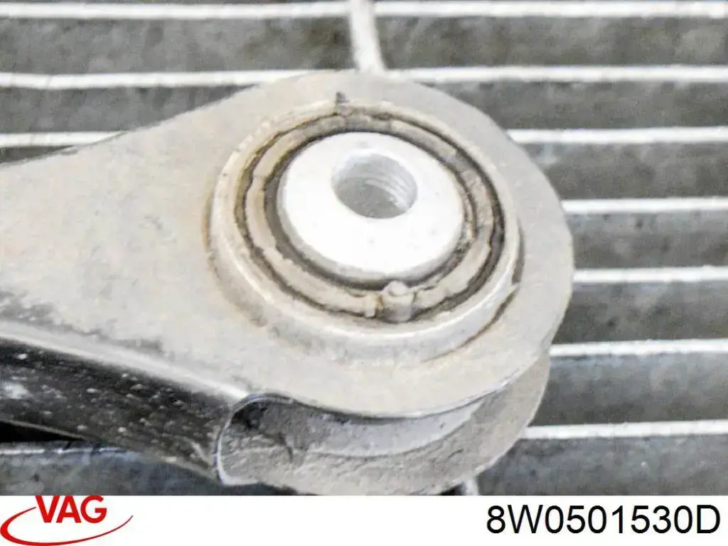 Barra transversal de la suspensión trasera 8W0501530D VAG