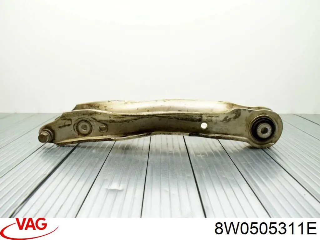 Comprar 8W0505311E VAG Brazo inferior trasero izquierdo/derecho