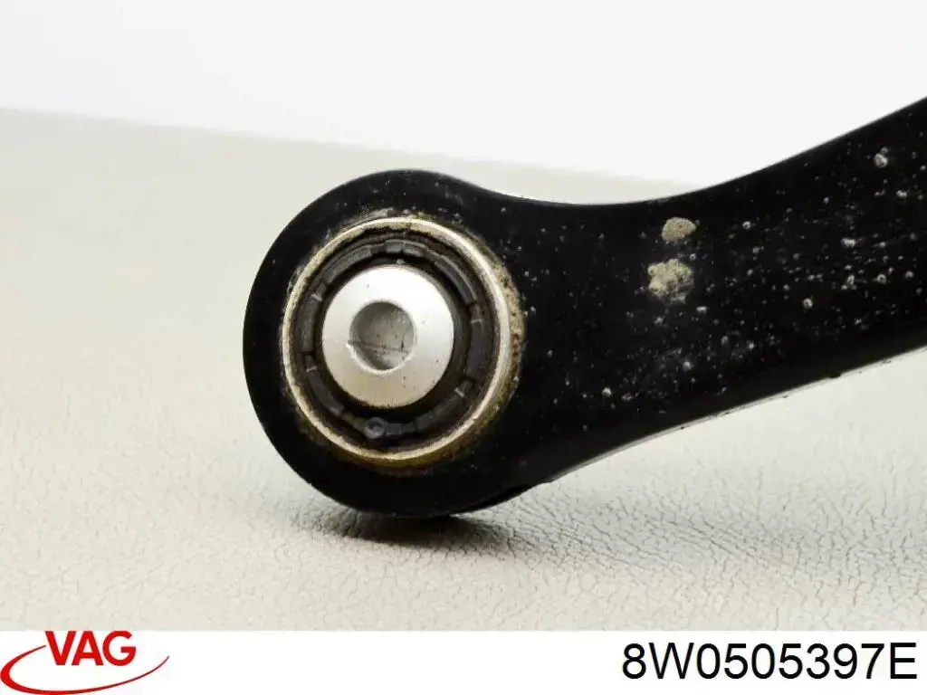 Brazo superior izquierdo de la suspensión trasera VAG 8W0505397E precio, desde 46,44 EUR