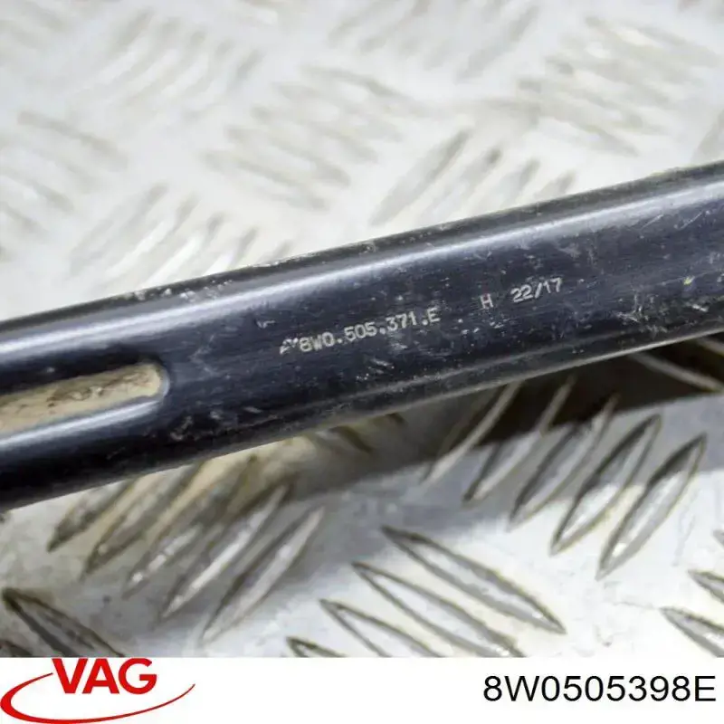 Brazo superior derecho de la suspensión trasera VAG 8W0505398E