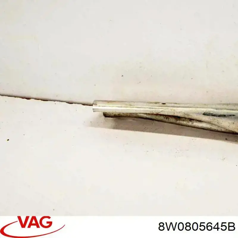  VAG 8W0805645A