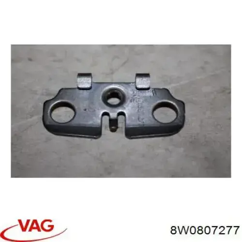 Soporte de parachoques delantero izquierdo 8W0807277 VAG