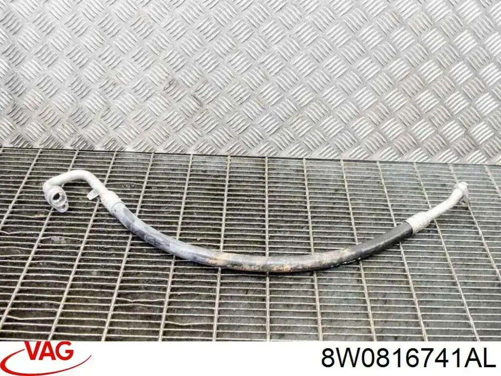 8W0816741AL VAG Manguera de aire acondicionado de condensador a evaporador