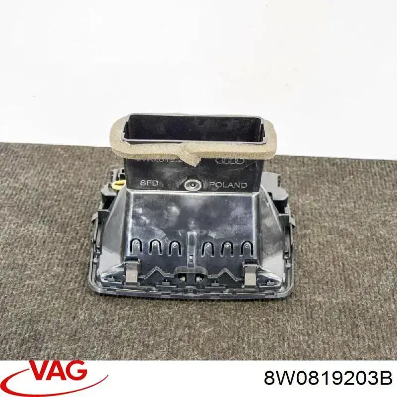 Rejilla de ventilación trasera en el apoyabrazos VAG 8W0819203B precio, desde 69,70 EUR