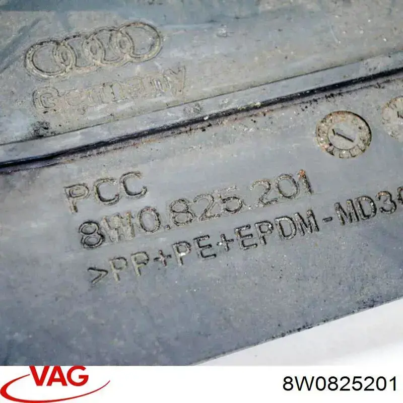 Protector de bajos delantero izquierdo 8W0825201 VAG