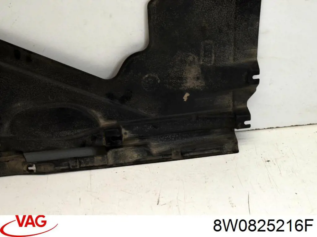 8W0825216F VAG Protección inferior trasera derecha