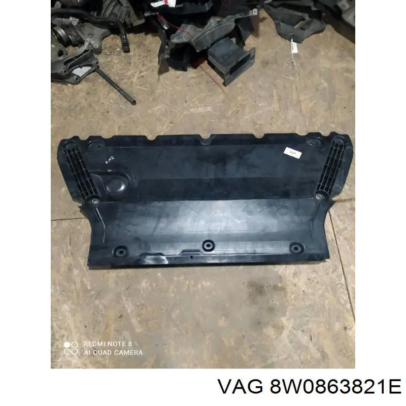 8W0863821E VAG Protector antiempotramiento del motor delantera