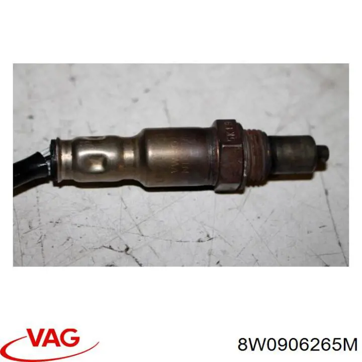 Sonda lambda, sensor de oxígeno después del catalizador derecho 8W0906265M VAG