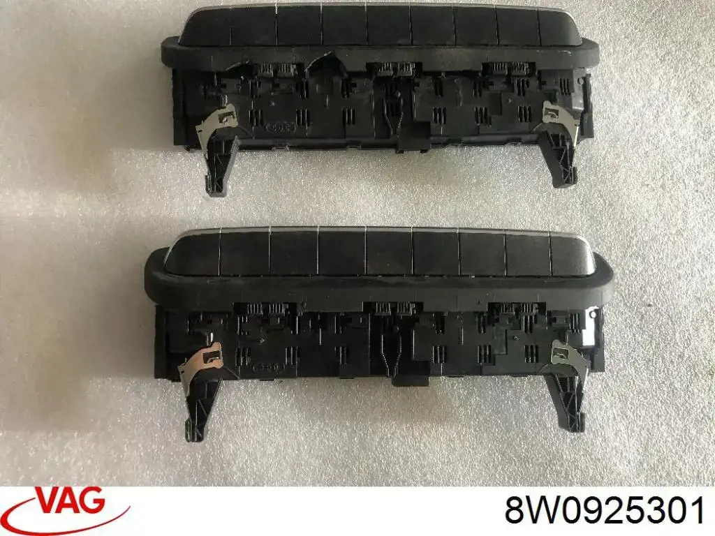 8W0925301 VAG Consola central del panel de control