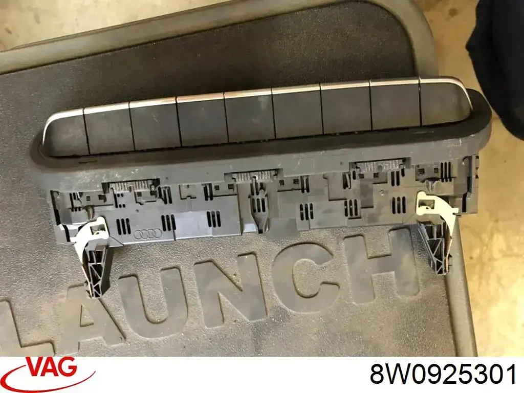 Comprar 8W0925301 VAG Consola central del panel de control