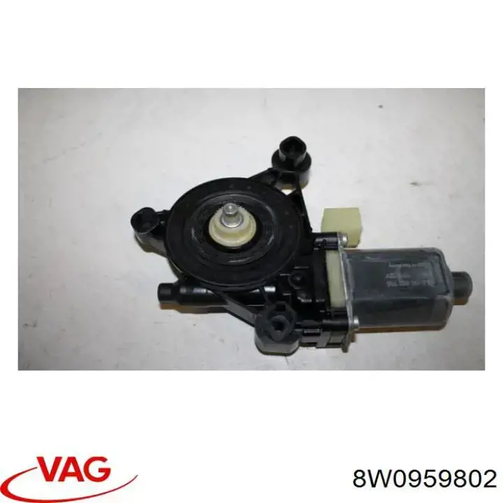 Motor del elevalunas de la puerta delantera derecha VAG 8W0959802 precio, desde 40,66 EUR