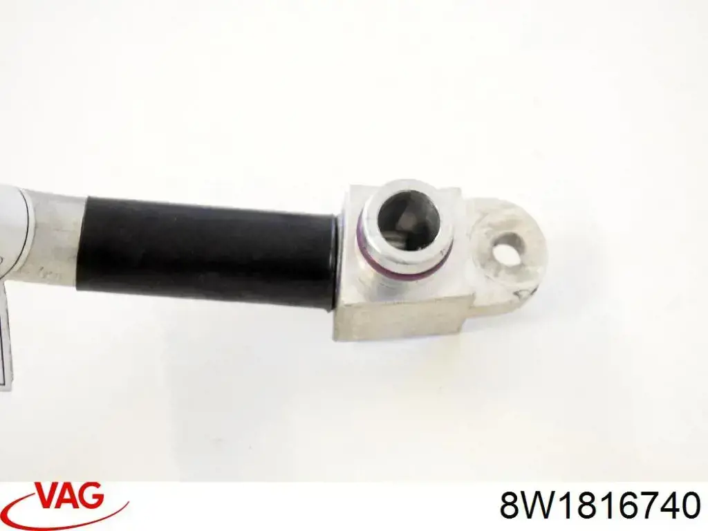 Manguera de aire acondicionado de condensador a evaporador 8W1816740 VAG