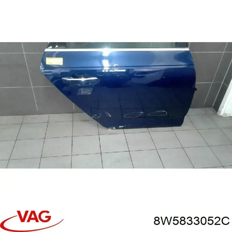 8W5833052C VAG Puerta trasera derecha