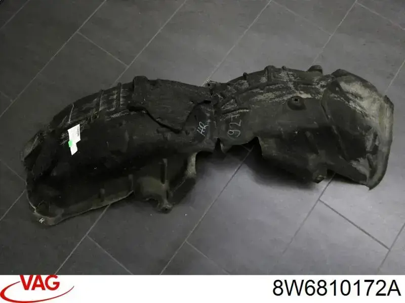 Comprar 8W6810172A VAG Guardalodo interior derecho, aleta trasera
