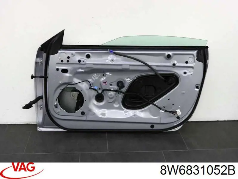 Comprar 8W6831052B VAG Puerta delantera derecha