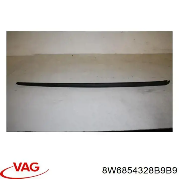 Moldura derecha del parabrisas VAG 8W6854328B9B9 precio, desde 30,83 EUR