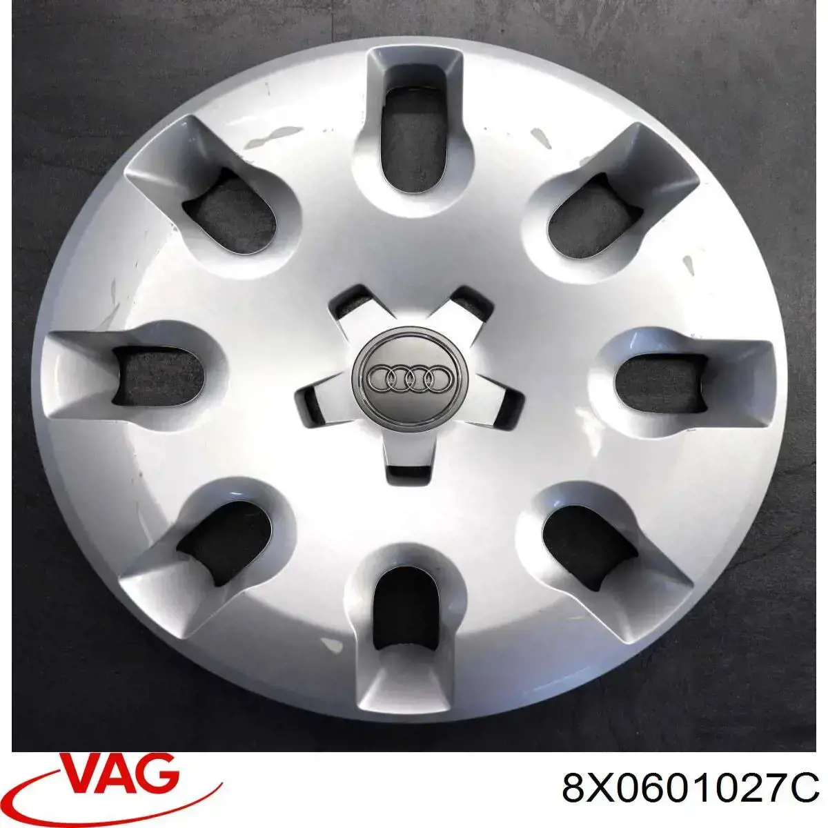 Llantas de acero (Estampado) VAG 8X0601027C