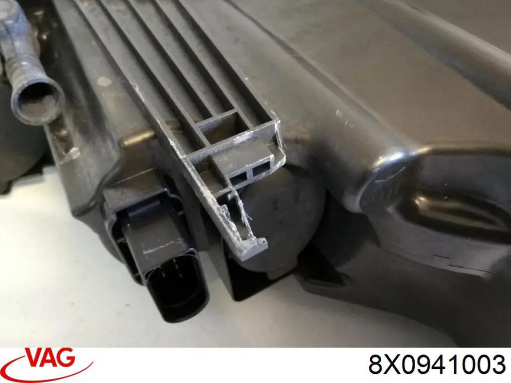 8X0941003 VAG Faros