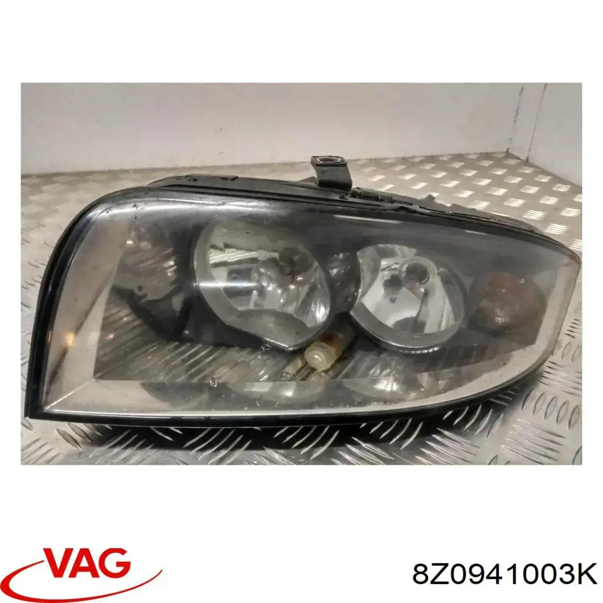 8Z0941003K VAG faro izquierdo