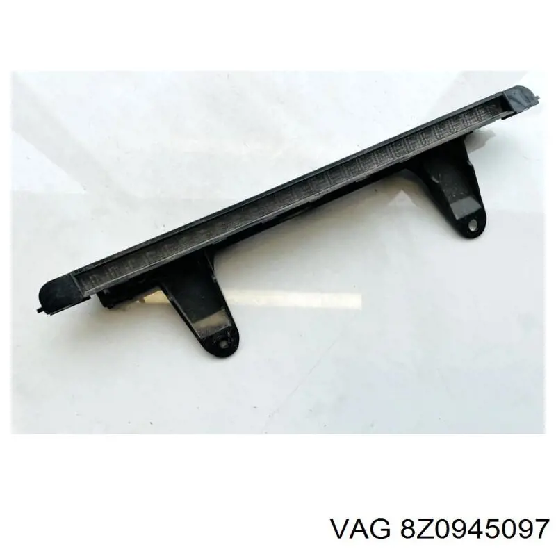 Luz central de freno para Audi A2  8Z0