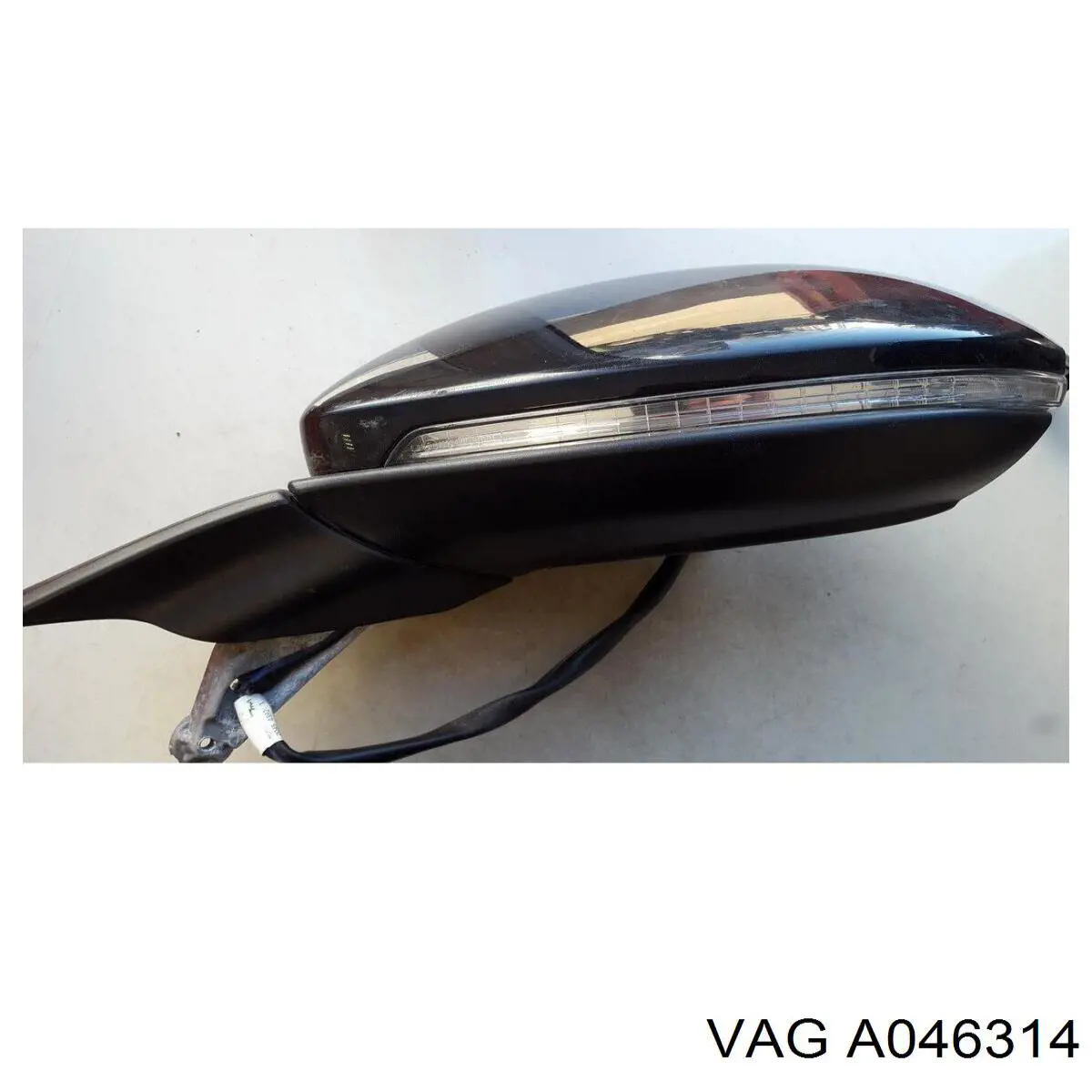 Espejo de retrovisor derecho A046314 VAG
