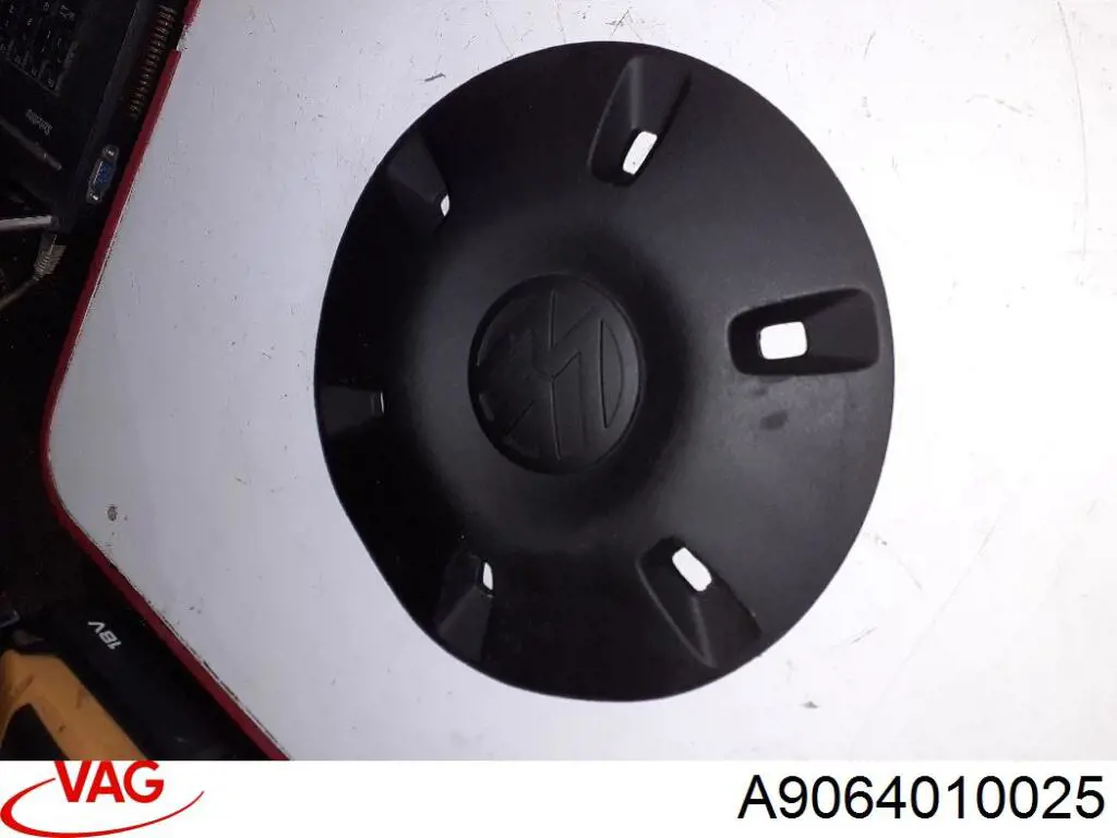 Tapacubos A9064010025 VAG