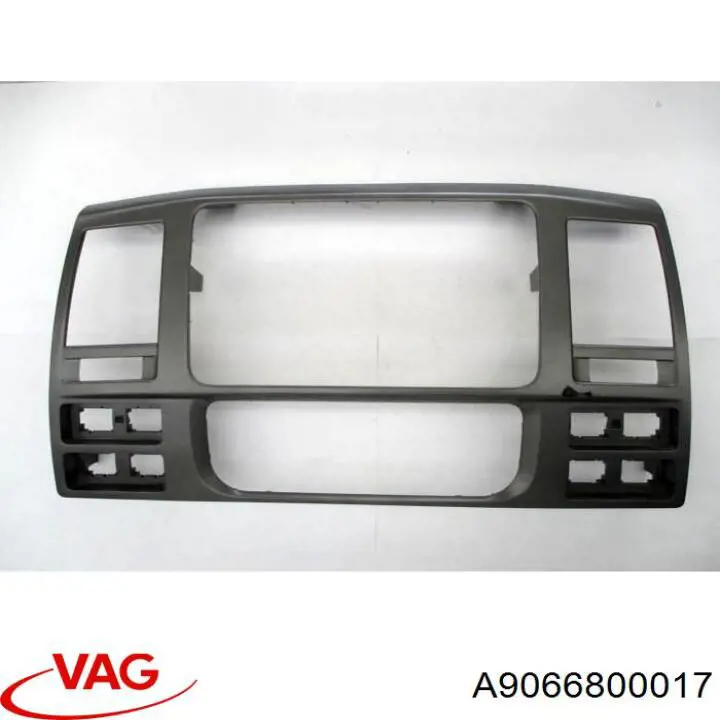 Panel de revestimiento del salpicadero 9066800017 Mercedes