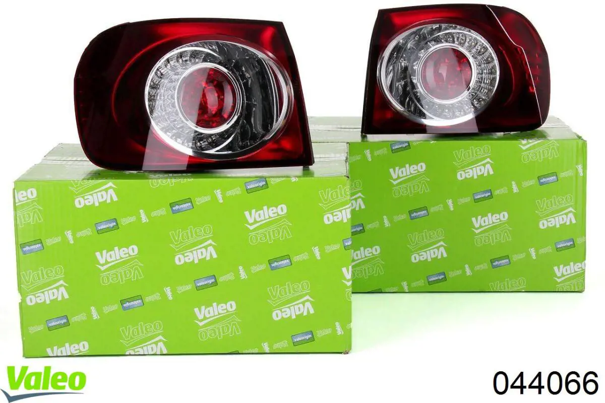 Piloto trasero exterior derecho 44066 VALEO