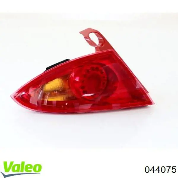 Piloto trasero exterior izquierdo VALEO 044075 precio, desde 53,73 EUR