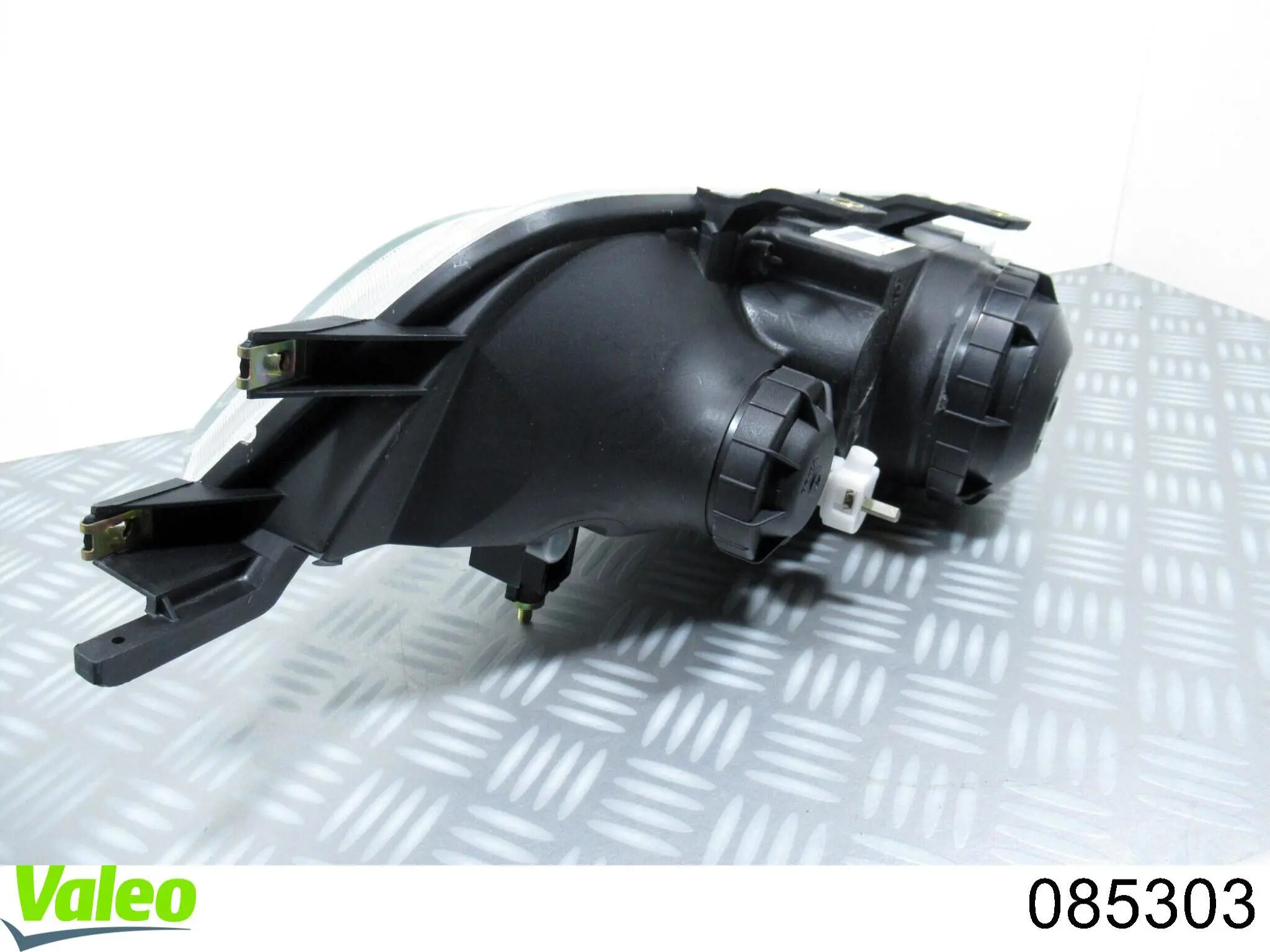 Faro derecho VALEO 85303 precio, desde 174,74 EUR