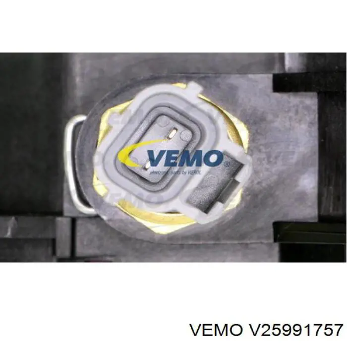 V25-99-1757 Vemo brida del sistema de refrigeración (triple)