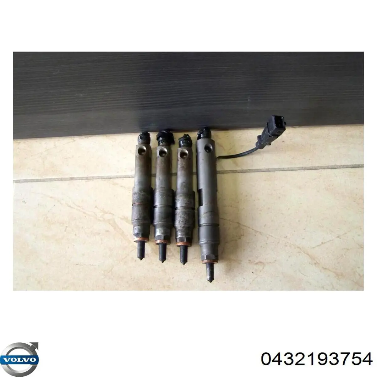 8601643 Volvo Inyector de combustible