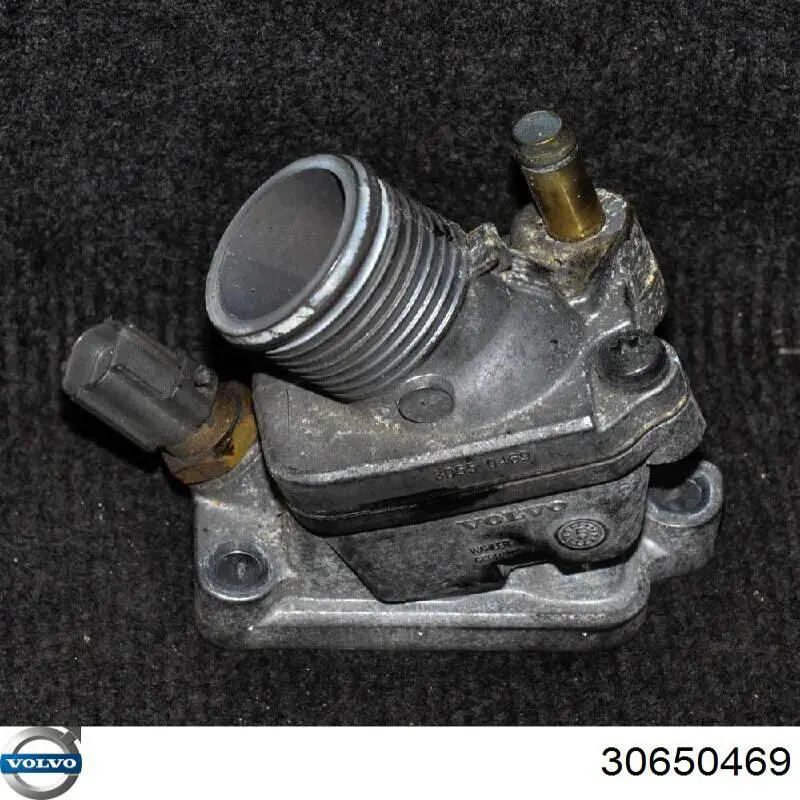 Carcasa del termostato Volvo 30650469 precio, desde 48,16 EUR