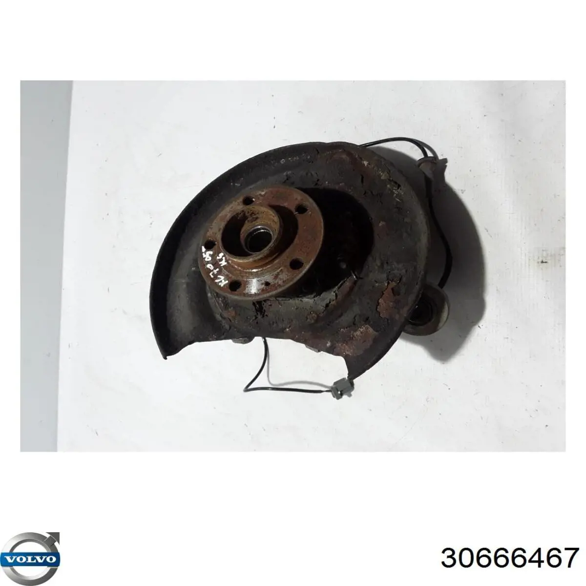 Muñón de eje, cuerpo del eje, trasero izquierdo para Volvo S60 (RS, RH)