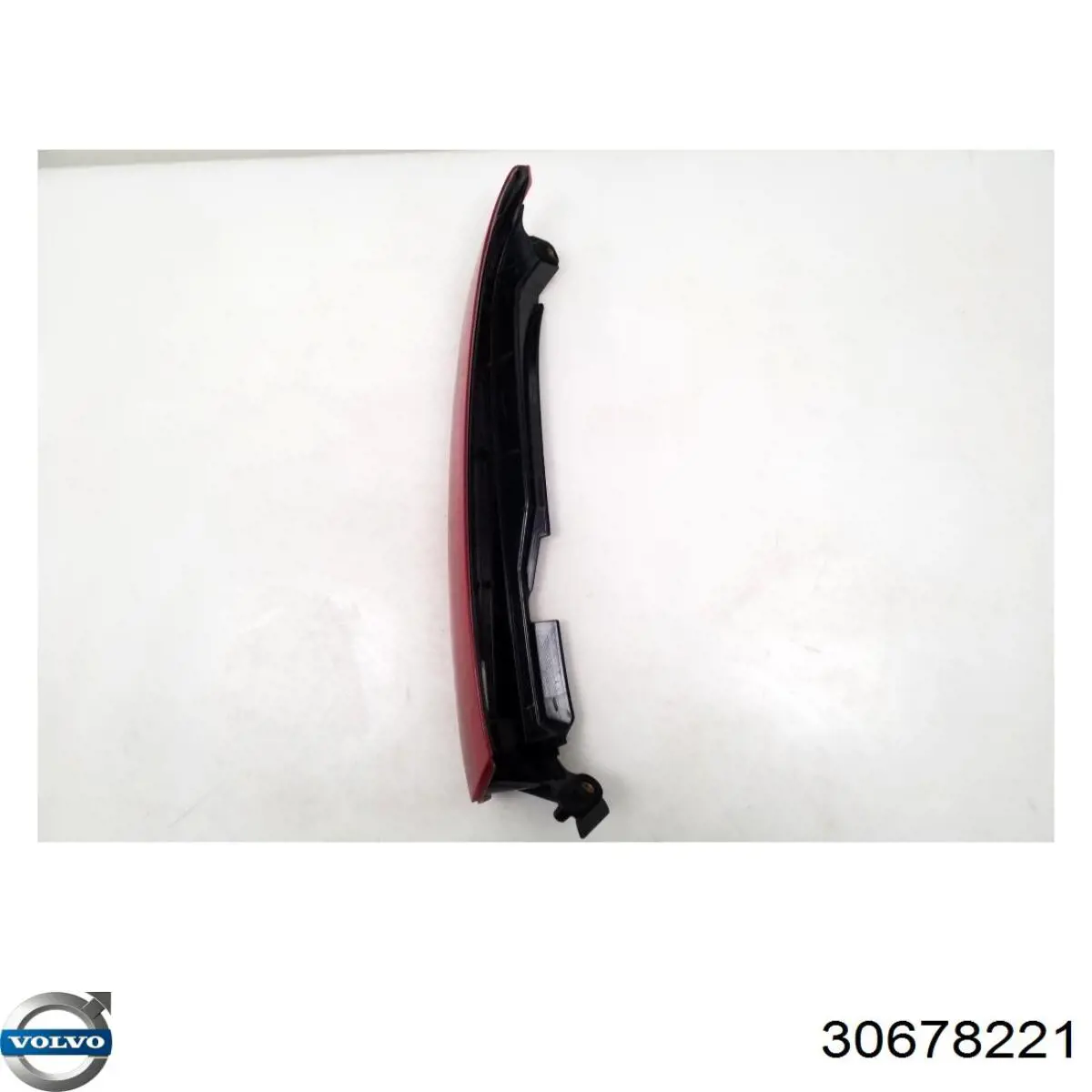 Piloto trasero derecho superior Volvo 30678221 precio, desde 50,82 EUR