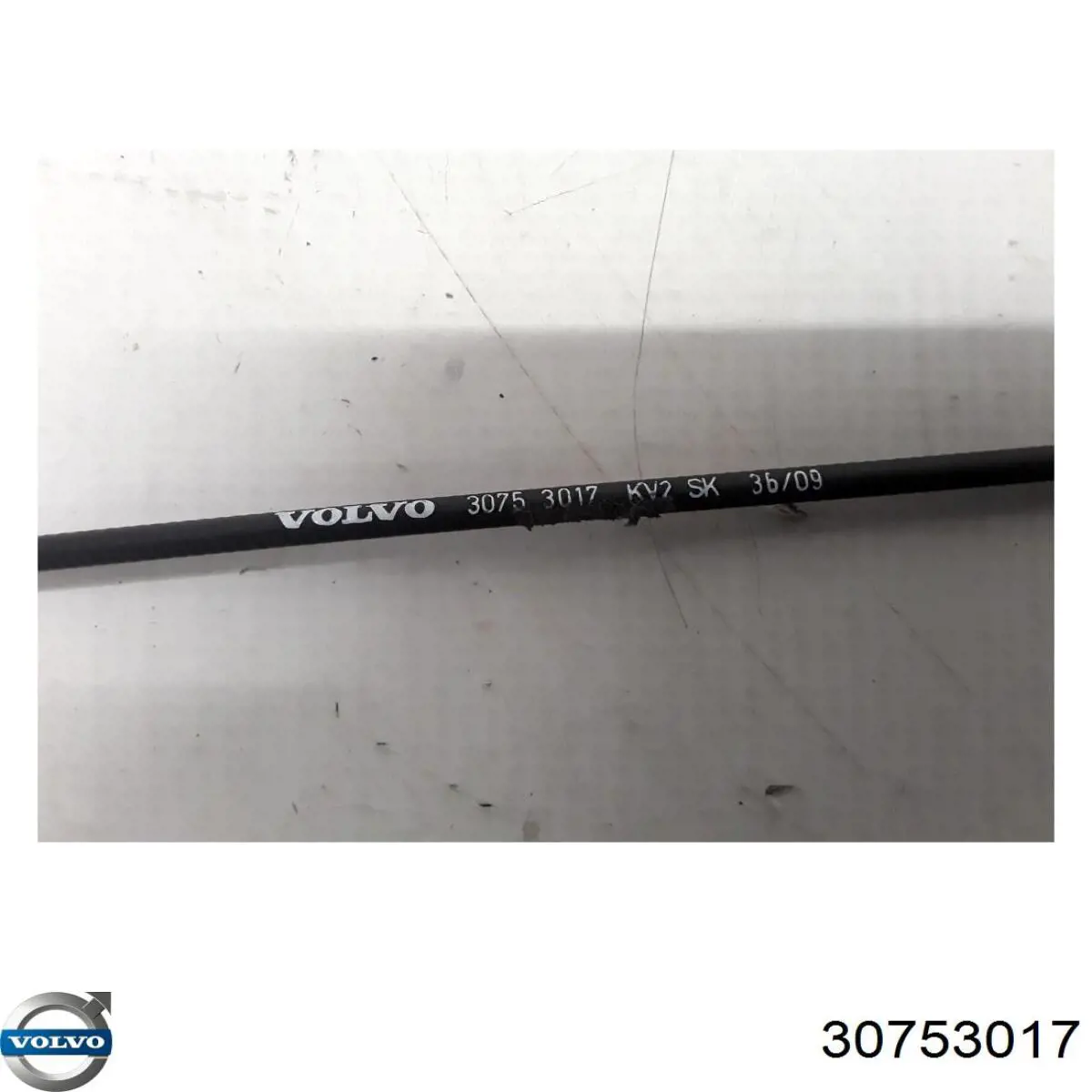 Cable de apertura de capó del motor Volvo 30753017 precio, desde 58,08 EUR